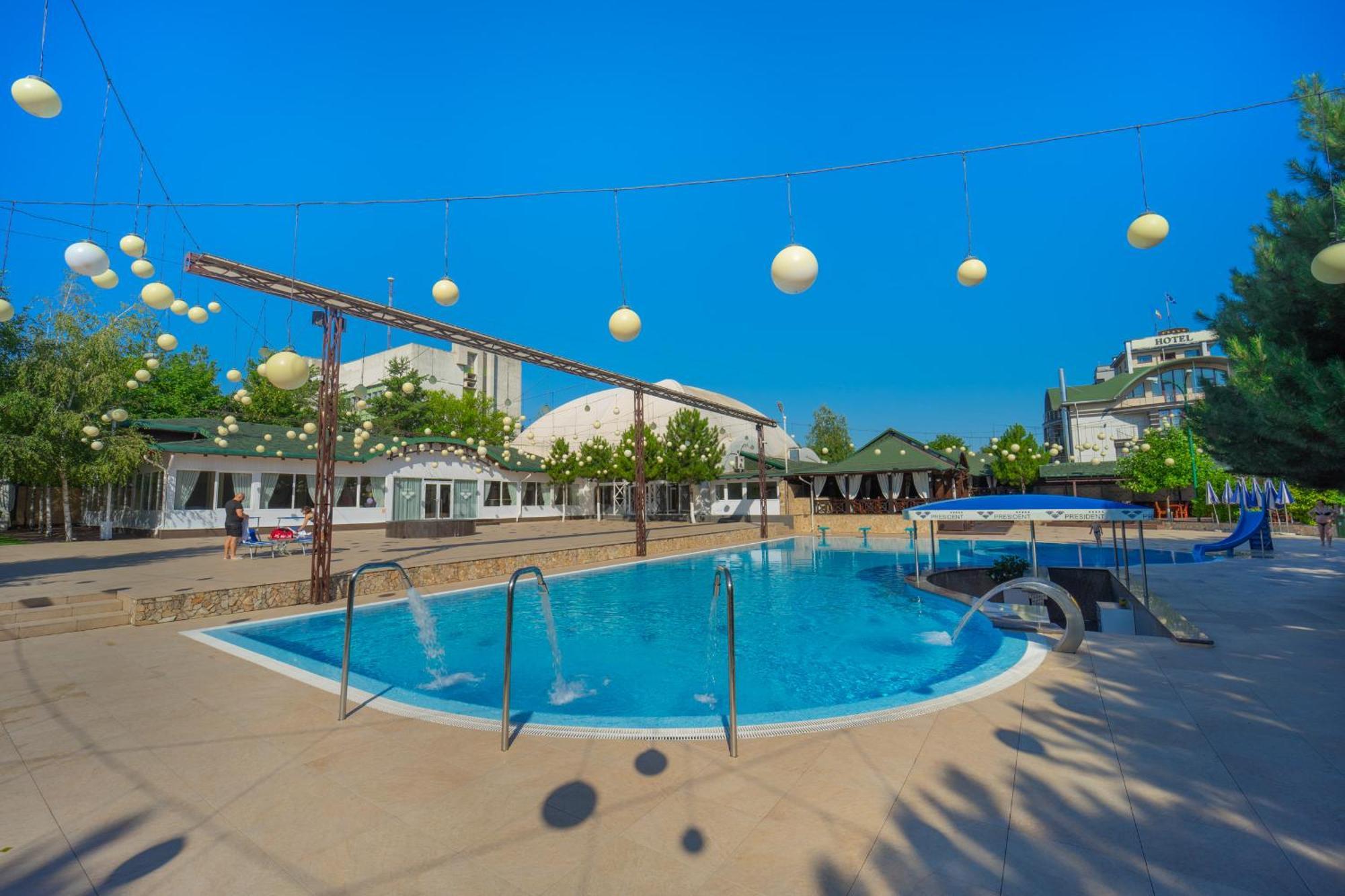 President Resort Hotel Bic Exterior foto